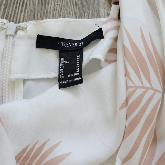 Slip Dress M White and Dust Pink NEW - Picture 4 of 5